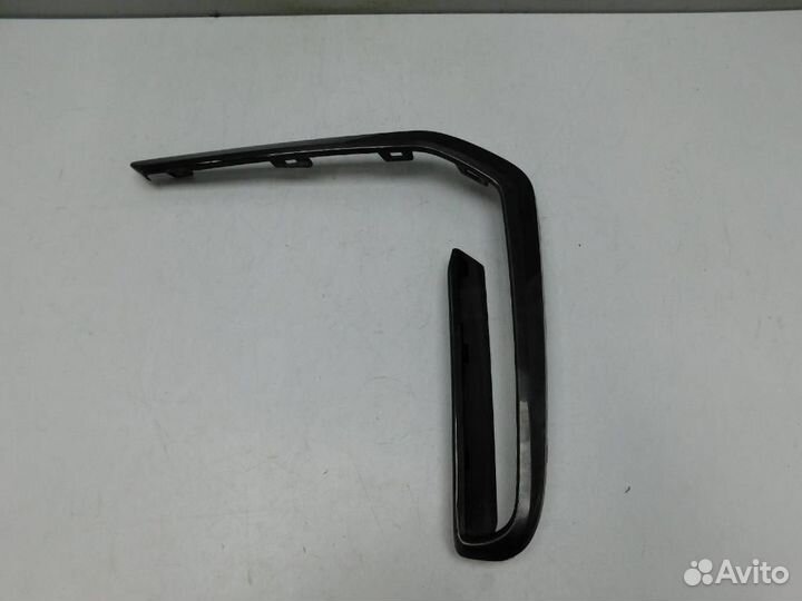 Накладка переднего бампера BMW X7