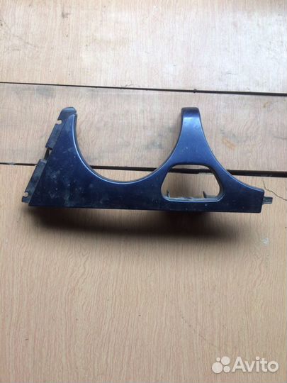 Стекло фары Мерседес Е210