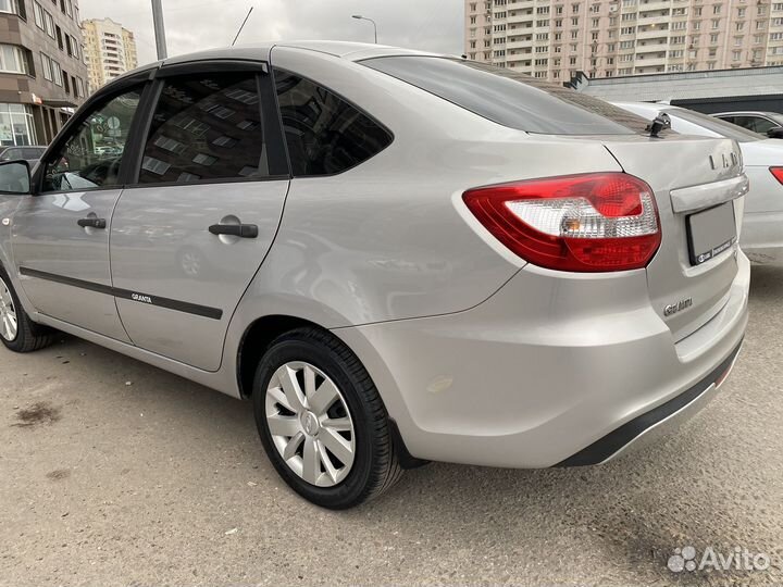 LADA Granta 1.6 МТ, 2018, 26 000 км