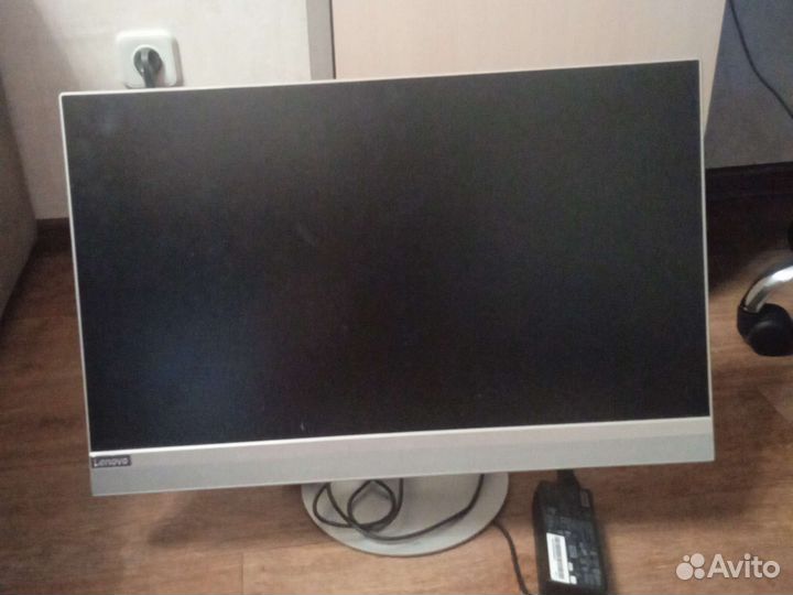 Монитор lenovo 24