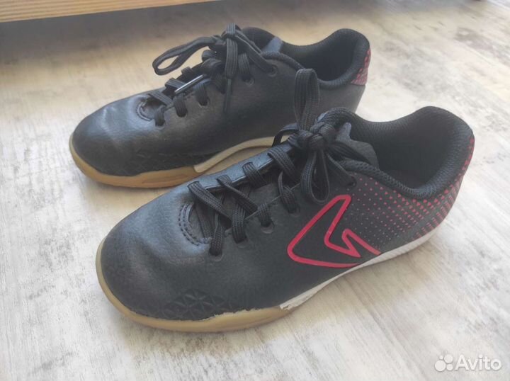 Футзалки Demix