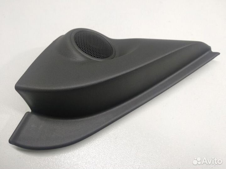 Накладка зеркало передняя левая Mitsubishi