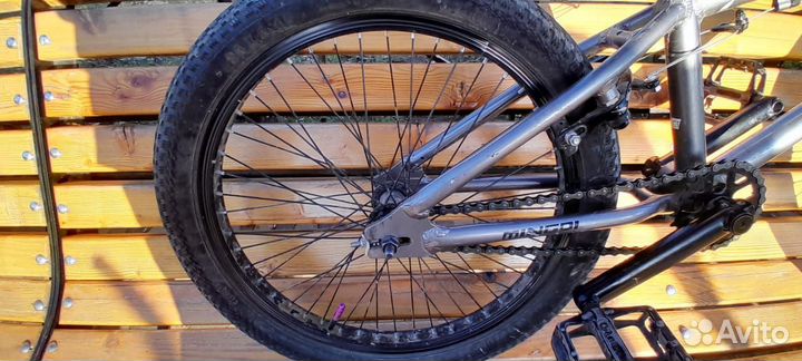 Трюковой велосипед BMX Mingoi