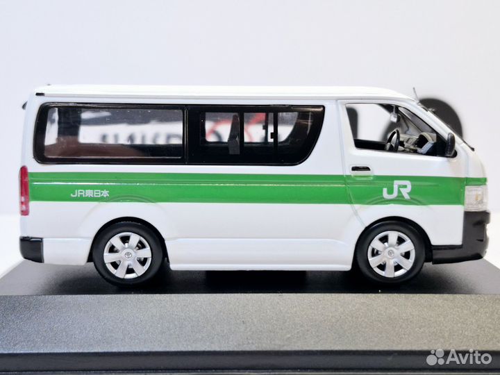 Модель Post Hobby 1/43 Toyota Hiace H200, JR