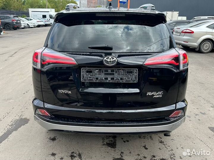 Разбор Toyota Rav4 XA40 3ZR-FE 2017