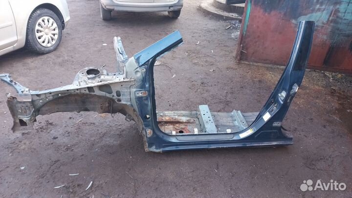 Левая часть кузова на Тойота королла 150 кузов