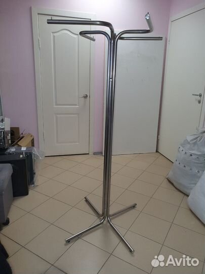 Стойки вешало для одежды