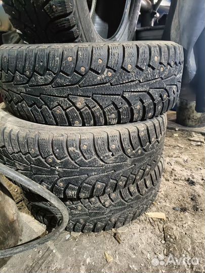 Nokian Tyres Hakkapeliitta 5 195/60 R15 92T