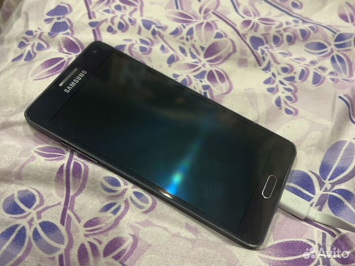 Samsung Galaxy A50, 4/64 ГБ