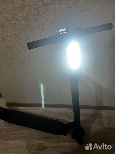 Электросамокат iconbit kick scooter TT V2