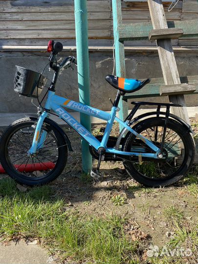 Детский велосипед 16