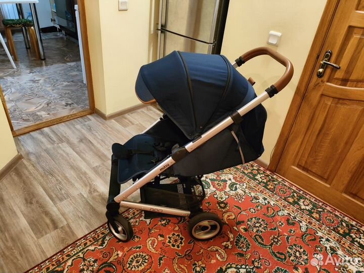 Коляска прогулочная Mutsy Nexo