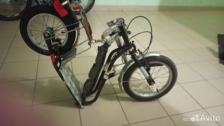 Взрослый складной самокат с вело-колесами 16 и 12