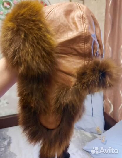 Женская шапка