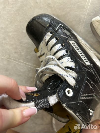 Хоккейные коньки bauer профессиональные