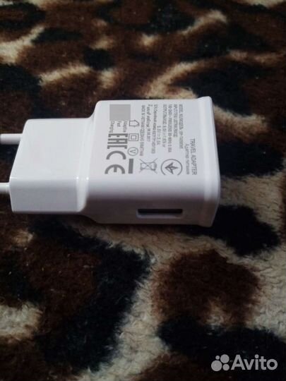 Адаптер зарядки
