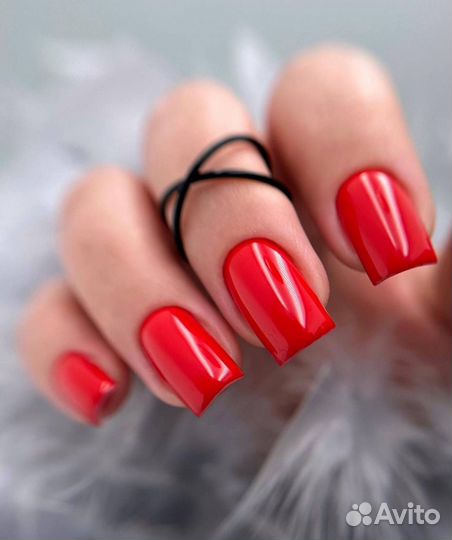 Маникюр, педикюр, покрытие гель-лак