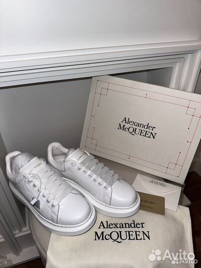 Alexander mcqueen