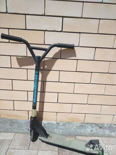 Трюковой самокат