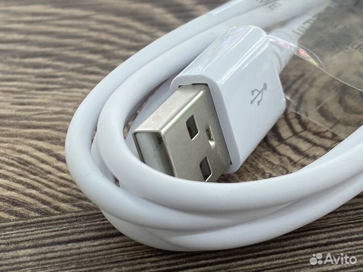 Кабель USB на Micro-USB 1m