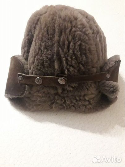 Шапка из натуральной овчины