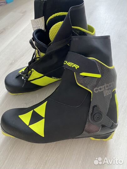 Лыжные ботинки fischer carbonlite