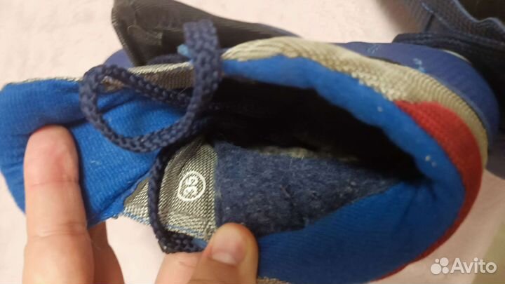 Лыжные ботинки