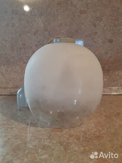 Большой потолочный одноламповый плафон