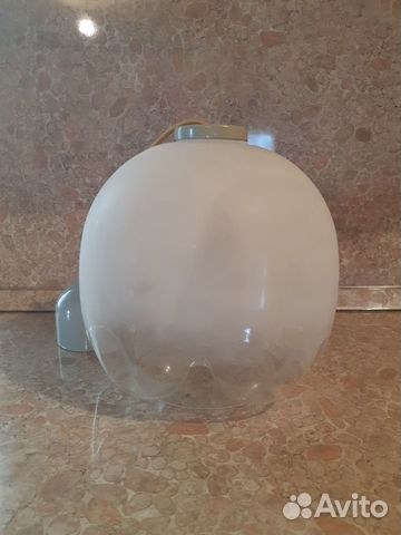 Большой потолочный одноламповый плафон