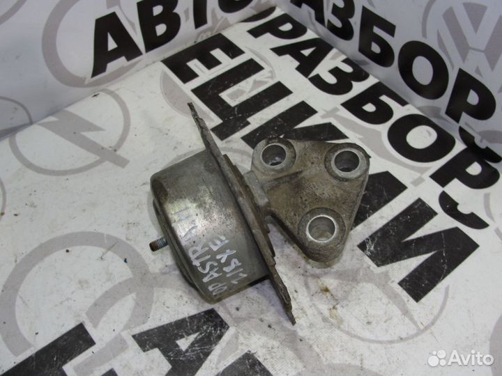 Подушка двигателя Opel Astra H 2004-2014
