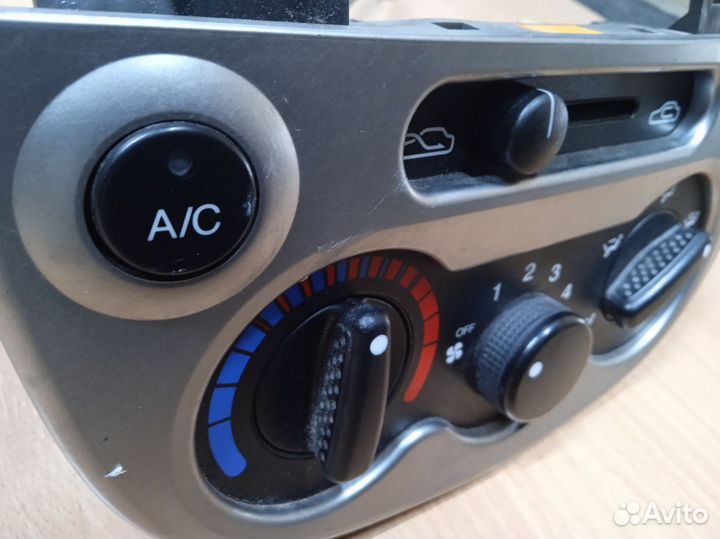 Chevrolet Spark (M200) ll Блок управления климат