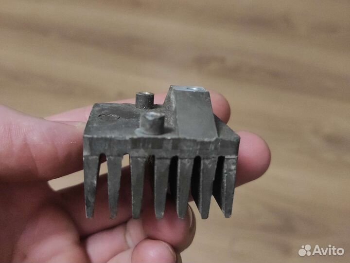 Радиатор для транзисторов