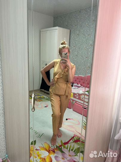 Костюм женский