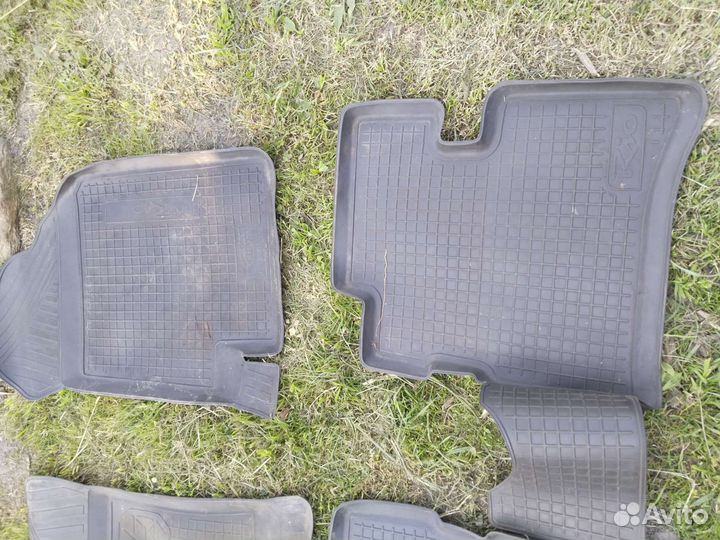 Автомобильные коврики