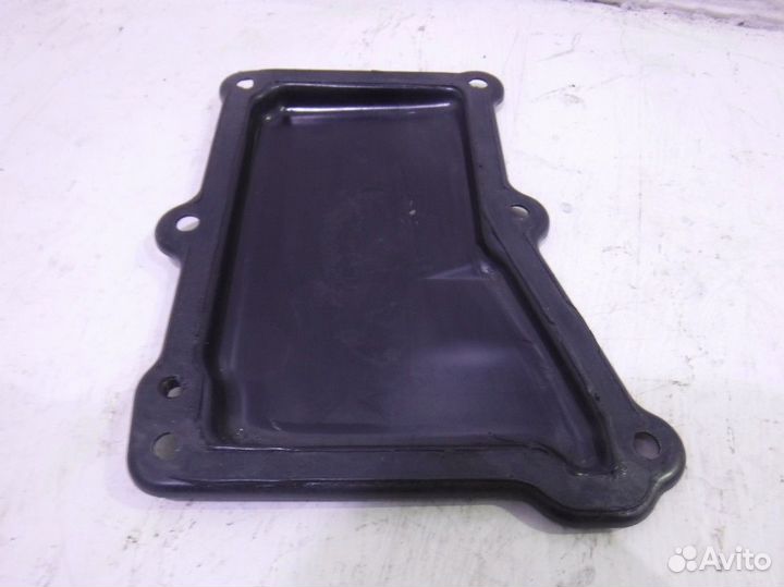 Поддон двигателя Мерседес