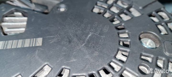 Генератор с обгонной муфтой 150А Volvo