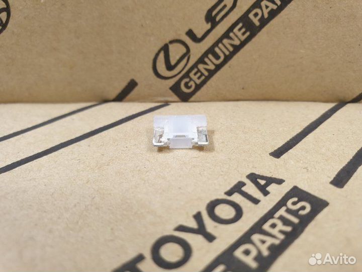 Предохранитель 25 ампер Toyota Camry V70