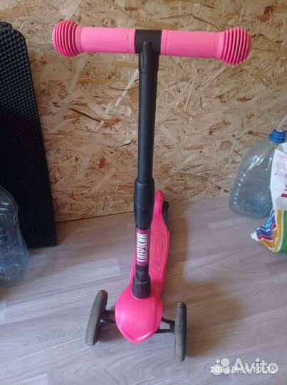 Самокат детский трехколесный