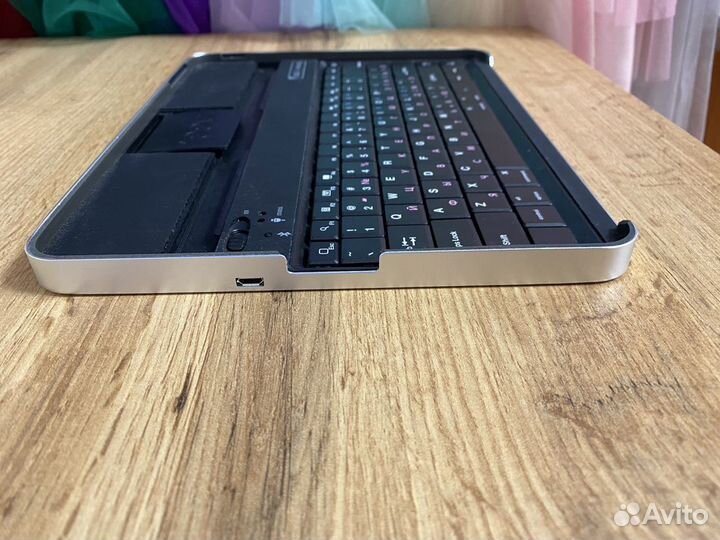 Клавиатура чехол для Ipad2