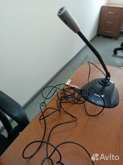 Микрофон Genius и Вебкамера 4Tech