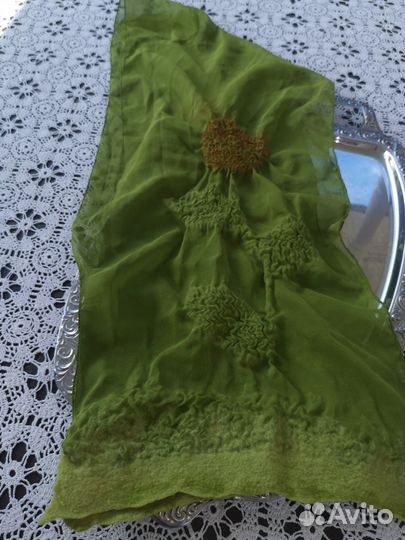 Шарфик с валиной шерстью ручная работа