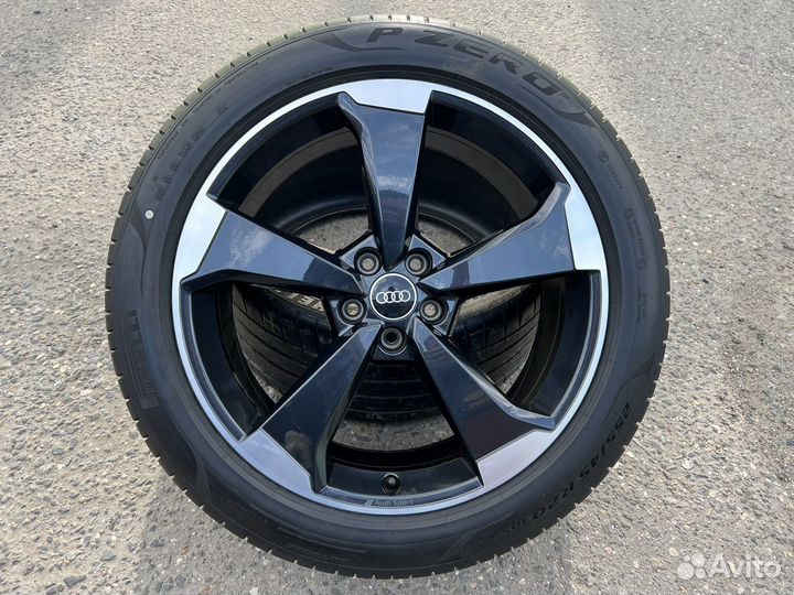 R20 Pirelli P Zero PZ4 255/45, PCD 5x112 DIA 66.6