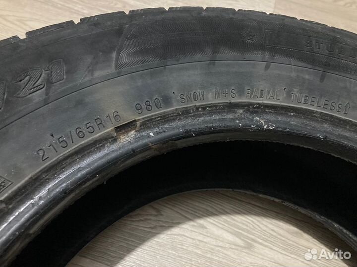 Kumho Ice Power KW21 215/65 R16 98Q