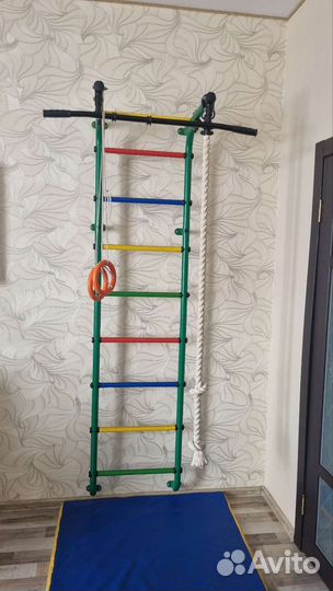 Детская шведская стенка