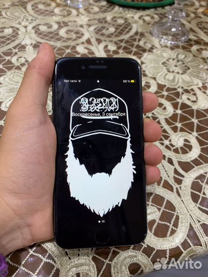 Телефон iPhone 7 128gb