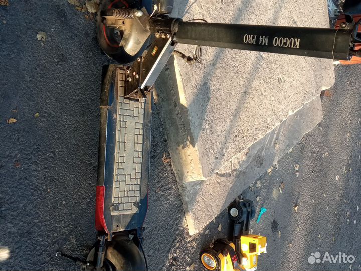 Электросамокат kugoo m4 pro