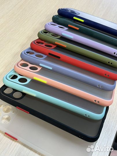 Чехол на iPhone