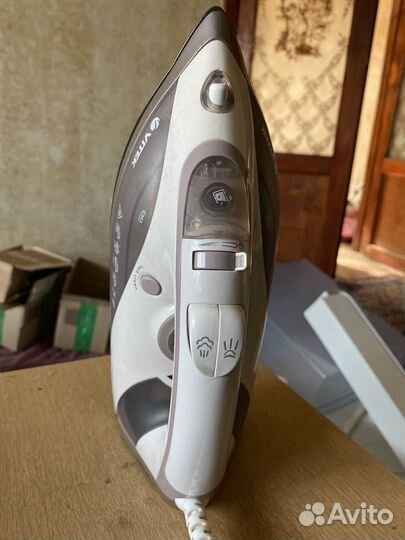Утюг Vitek
