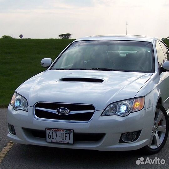 Бампер передний в цвет Subaru Legacy B13 (2008)