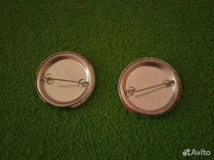 Аниме значки